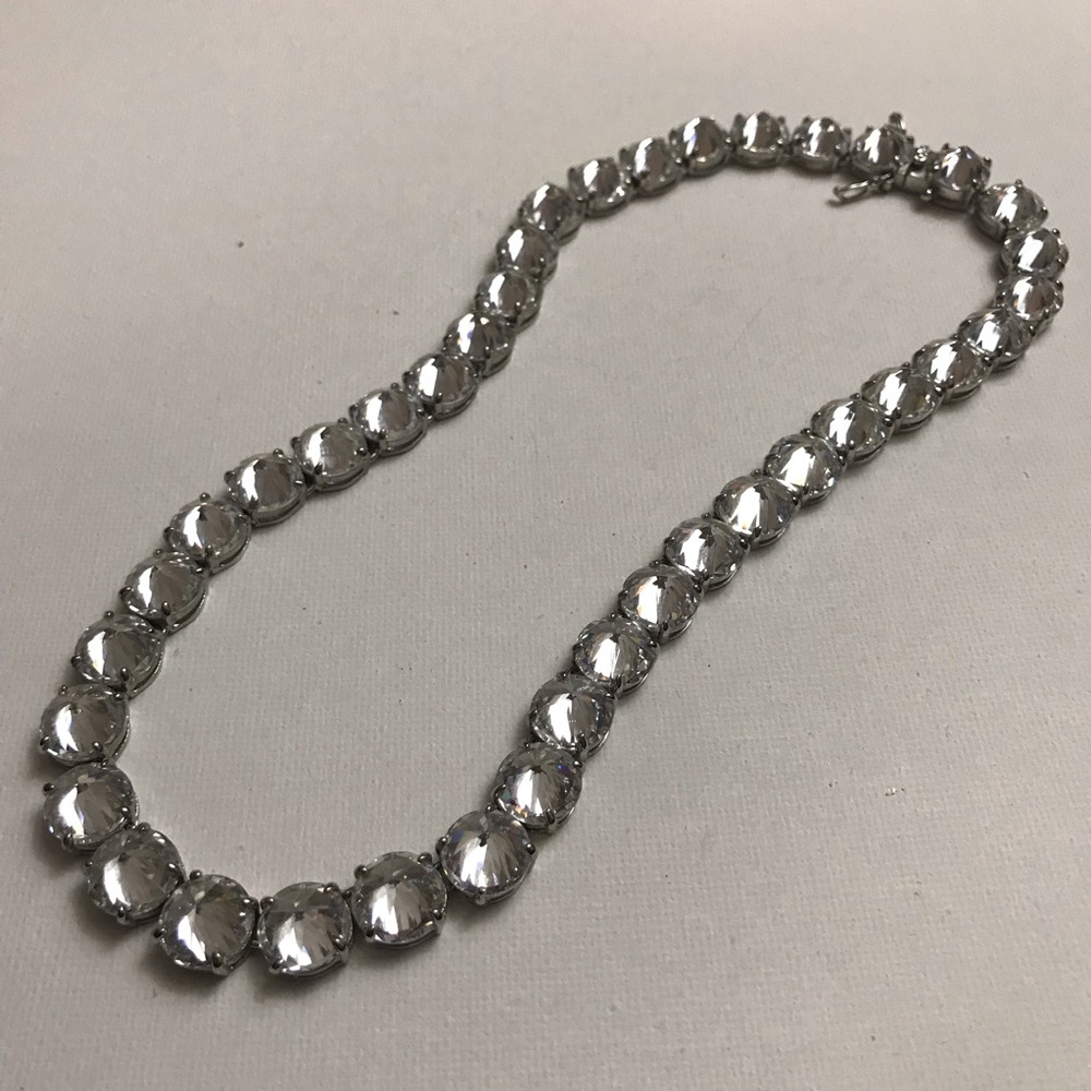Fallon- Inverted Classique- necklace choker collar